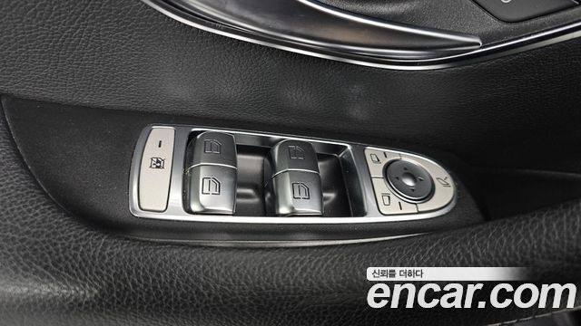 Mercedes-Benz E-Class (W213) E300 4MATIC Avnatgarde 2019 — фото 33