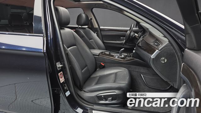 BMW 5 Series (F10) 528i M Aero Dynamic 2016 — фото 11