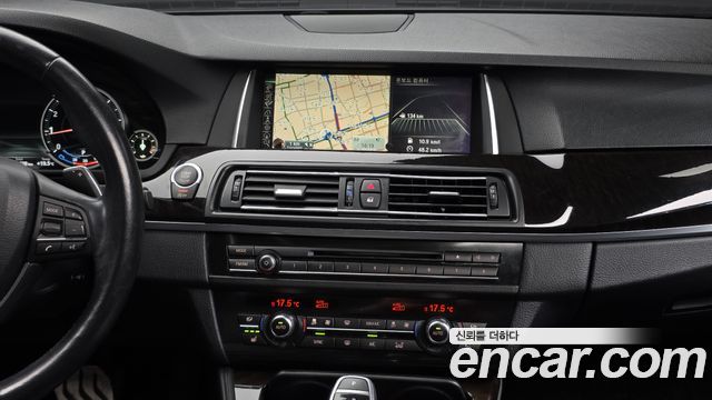 BMW 5 Series (F10) 528i M Aero Dynamic 2016 — фото 14