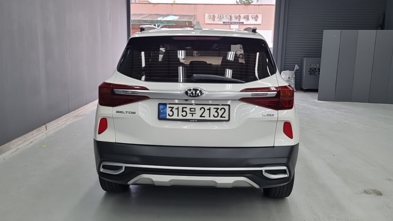 Kia Seltos Gasoline 1.6 Turbo 2WD Prestige 2020 — фото 4
