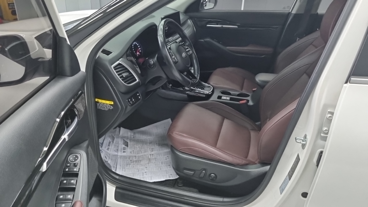 Kia Seltos Gasoline 1.6 Turbo 2WD Prestige 2020 — фото 10
