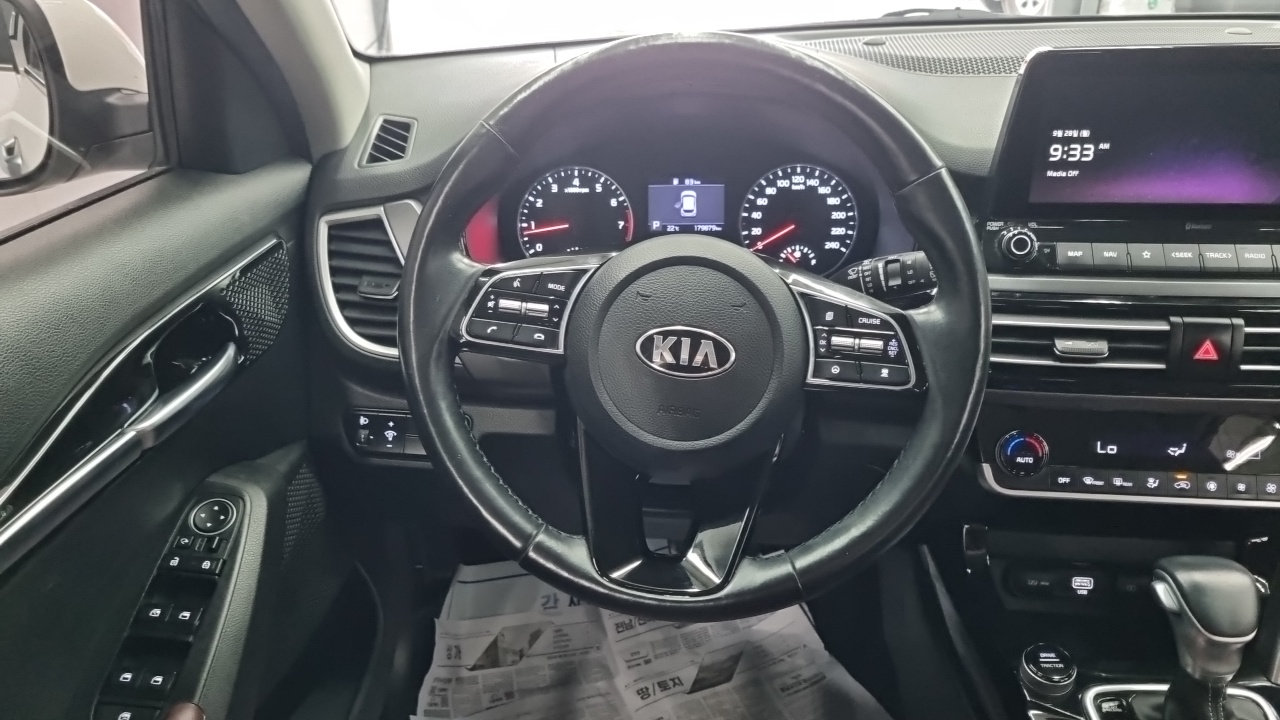 Kia Seltos Gasoline 1.6 Turbo 2WD Prestige 2020 — фото 16