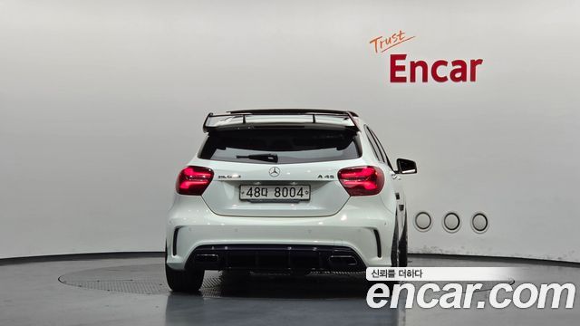 Mercedes-Benz A-Class (W176) A45 AMG 4MATIC 2018 — фото 4