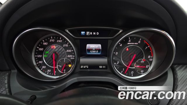 Mercedes-Benz A-Class (W176) A45 AMG 4MATIC 2018 — фото 8