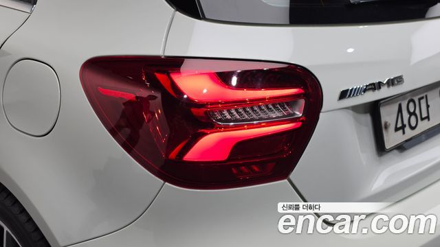 Mercedes-Benz A-Class (W176) A45 AMG 4MATIC 2018 — фото 23