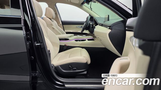 Genesis GV70 2.5T Gasoline AWD 2022 — фото 26