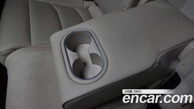 Genesis GV70 2.5T Gasoline AWD 2022 — фото 31