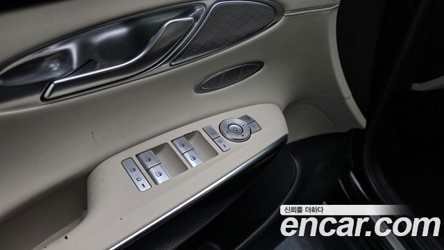 Genesis GV70 2.5T Gasoline AWD 2022 — фото 32