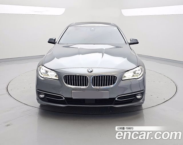 BMW 5 Series (F10) 520d xDrive Luxury Plus