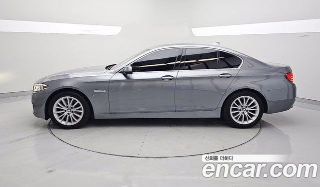 BMW 5 Series (F10) 520d xDrive Luxury Plus 2016 — фото 2