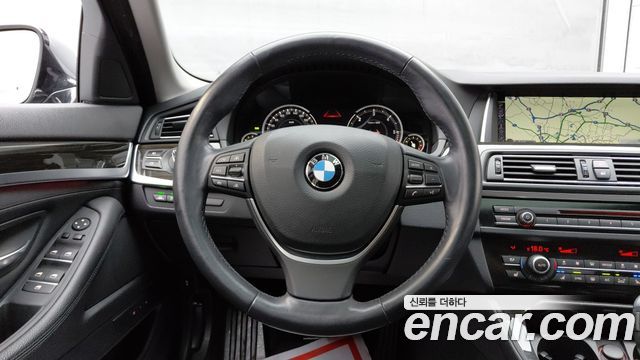 BMW 5 Series (F10) 520d xDrive Luxury Plus 2016 — фото 22