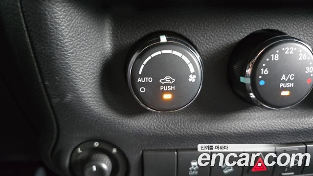 Jeep Wrangler (JK) 2.8 Diesel Rubicon 4Door 2014 — фото 18