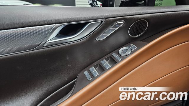 Genesis G80 (RG3) Gasoline 2.5 Turbo AWD 2022 — фото 28
