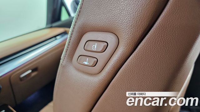 Genesis G80 (RG3) Gasoline 2.5 Turbo AWD 2022 — фото 31