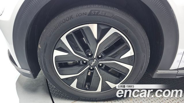 Kia EV6 Long Range Air 2022 — фото 5