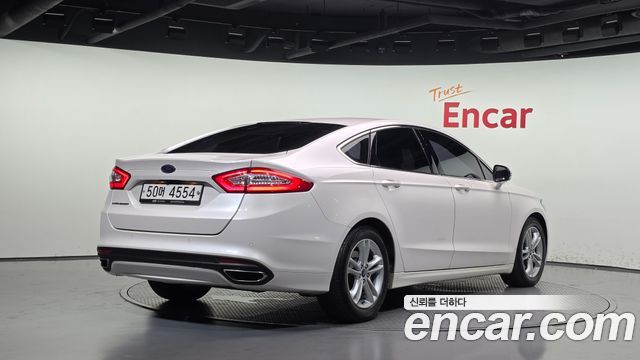 Ford Mondeo (IV) 2.0 Trend 2015 — фото 2