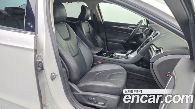 Ford Mondeo (IV) 2.0 Trend 2015 — фото 11