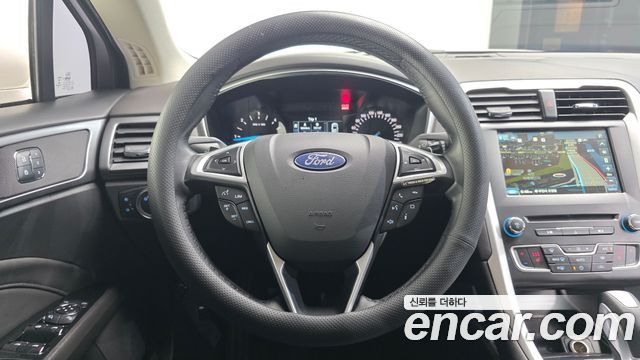 Ford Mondeo (IV) 2.0 Trend 2015 — фото 13