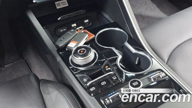 Kia K5 (III) 2.0 Prestige 2023 — фото 9