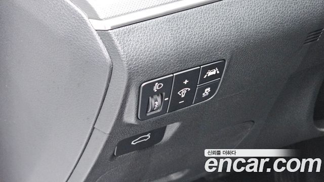 Kia K5 (III) 2.0 Prestige 2023 — фото 14