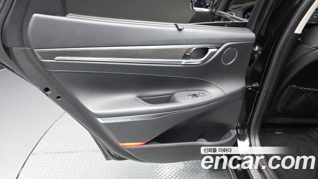 Hyundai Grandeur (IG) 3.0 Exclusive 2019 — фото 31