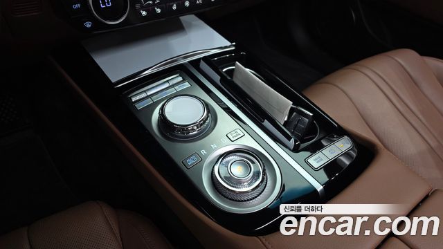 Genesis G80 (RG3) Gasoline 2.5 Turbo AWD 2024 — фото 9