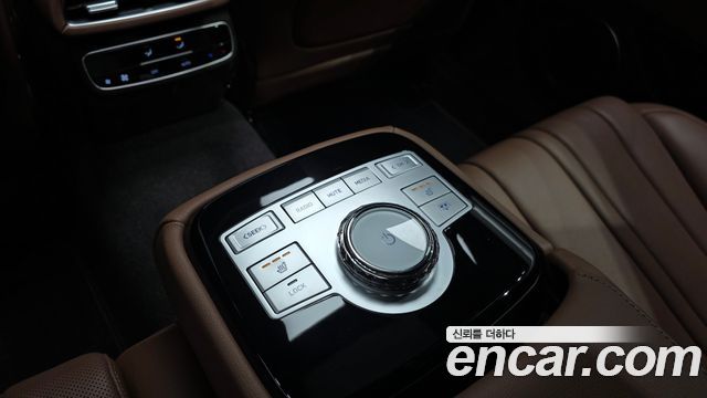 Genesis G80 (RG3) Gasoline 2.5 Turbo AWD 2024 — фото 19
