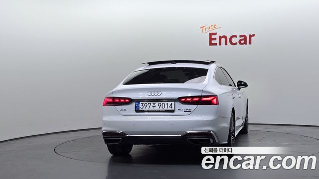 Audi A5 (F5) 40 TFSI Quattro Premium Sportback 2023 — фото 4