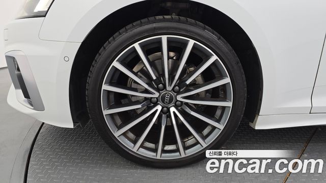 Audi A5 (F5) 40 TFSI Quattro Premium Sportback 2023 — фото 5