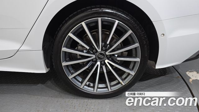 Audi A5 (F5) 40 TFSI Quattro Premium Sportback 2023 — фото 21