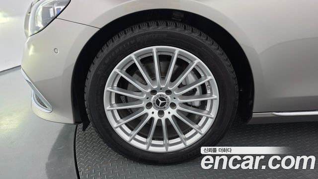 Mercedes-Benz E-Class (W213) E250 Exclusive 2021 — фото 5