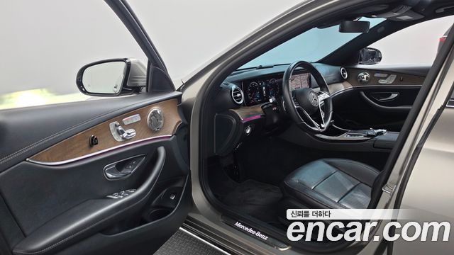 Mercedes-Benz E-Class (W213) E250 Exclusive 2021 — фото 10