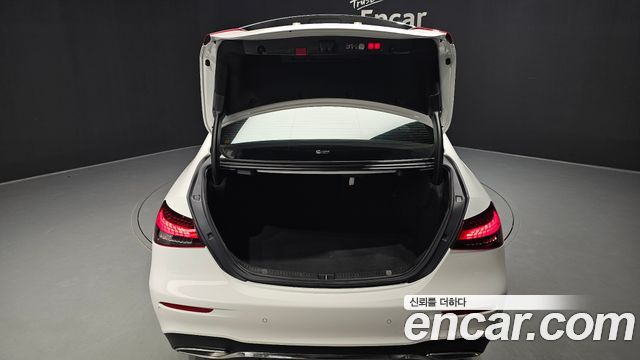 Mercedes-Benz E-Class (W213) E250 AMG Line 2023 — фото 20