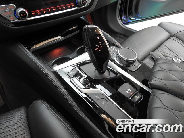 BMW 5 Series (G30) 520d M Sport Package Plus 2020 — фото 9