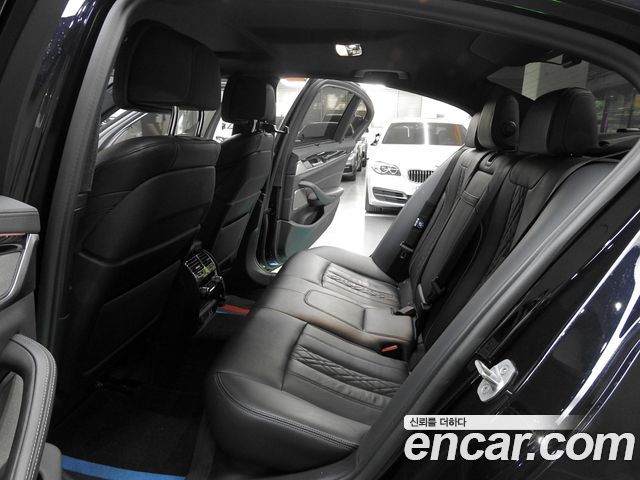 BMW 5 Series (G30) 520d M Sport Package Plus 2020 — фото 17