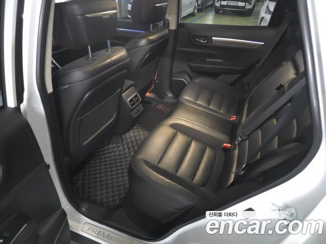 Renault Korea QM6 2.0 GDe PREMIERE 2WD 2023 — фото 10
