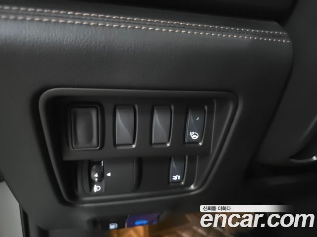 Renault Korea QM6 2.0 GDe PREMIERE 2WD 2023 — фото 18