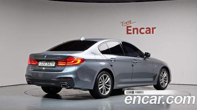 BMW 5 Series (G30) 530i M Sport Package Plus 2017 — фото 2