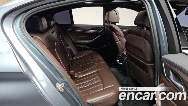 BMW 5 Series (G30) 530i M Sport Package Plus 2017 — фото 12