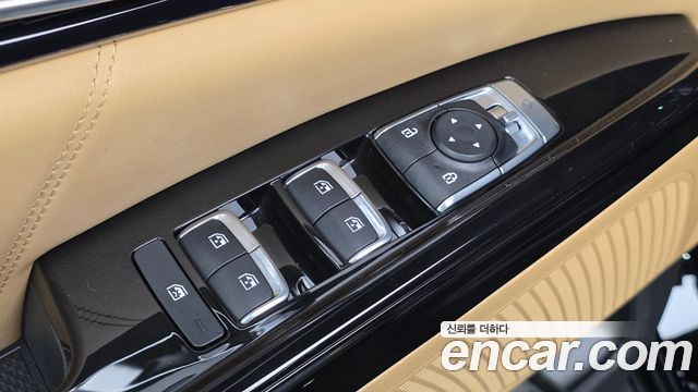 Kia Carnival (IV) Gasoline 9-Seater Signature 2023 — фото 13