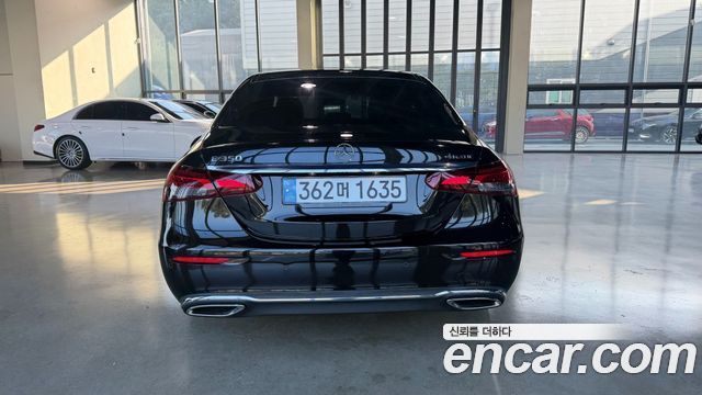 Mercedes-Benz E-Class (W213) E350 4MATIC Avantgarde 2022 — фото 4