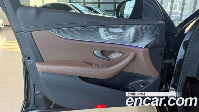 Mercedes-Benz E-Class (W213) E350 4MATIC Avantgarde 2022 — фото 21