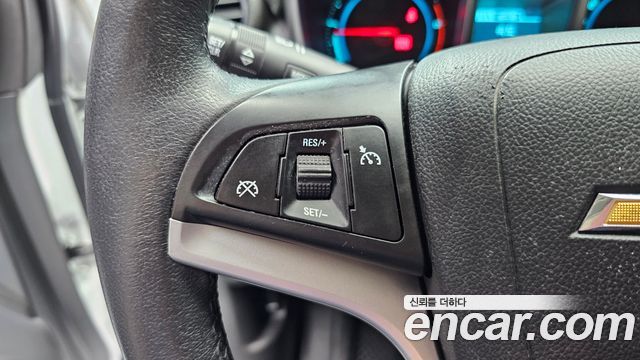 Chevrolet Orlando 2.0 Diesel LT Safety Pack 2015 — фото 27