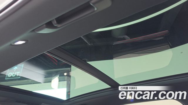 Volkswagen Touareg (III) 3.0 TDI R-Line 2023 — фото 18
