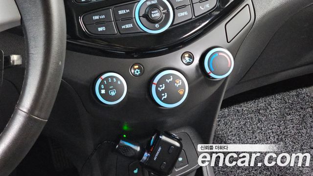 Chevrolet Spark LPG LT Standard 2014 — фото 19