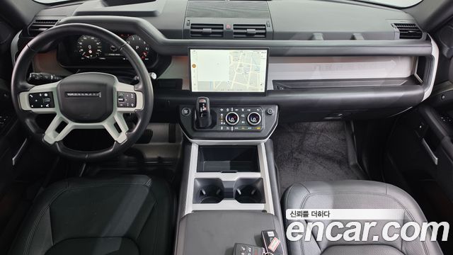 Land Rover Defender (L663) 110 P300 X-Dynamic SE 2025 — фото 7