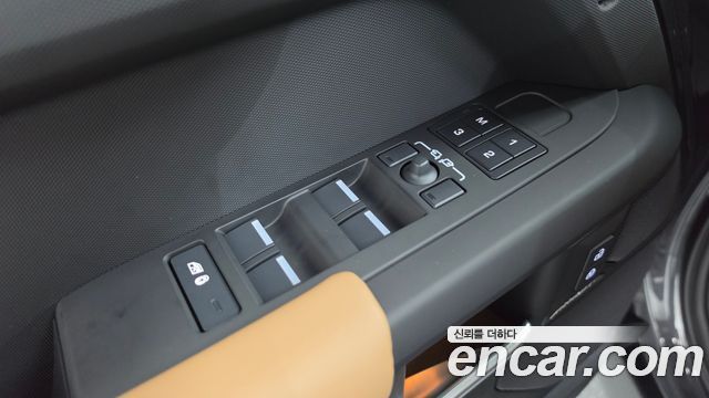 Land Rover Defender (L663) 110 P300 X-Dynamic SE 2025 — фото 38