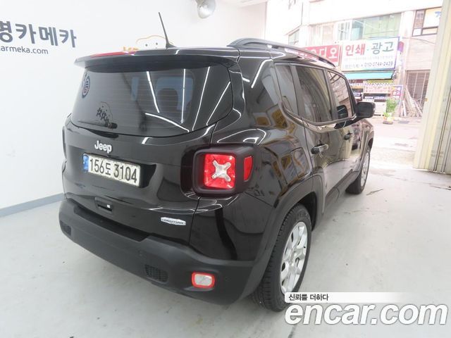 Jeep Renegade 2.4 Longitude High 2018 — фото 3