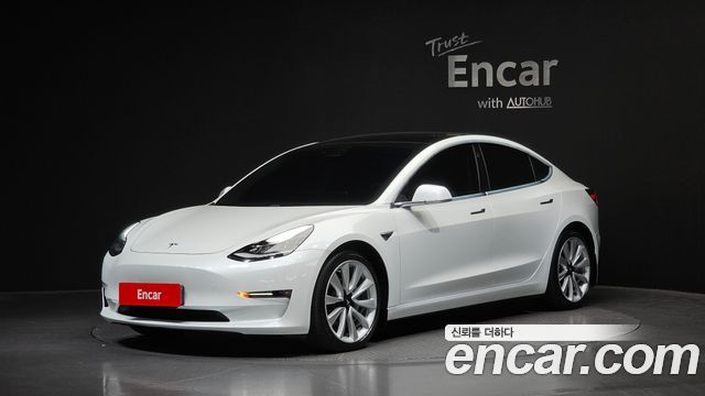Tesla Model 3 Long Range AWD