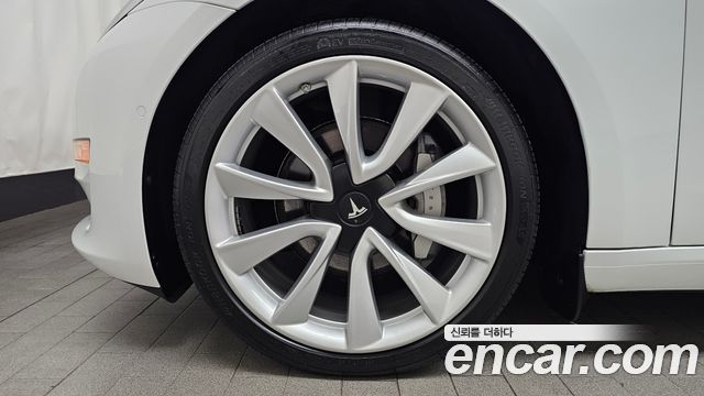 Tesla Model 3 Long Range AWD 2020 — фото 5